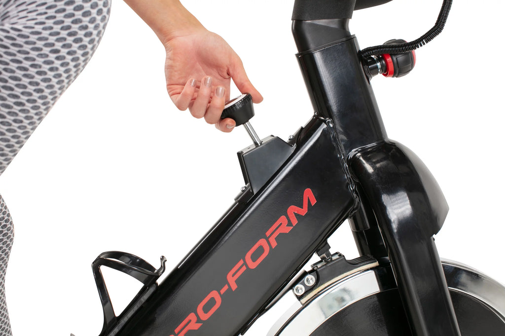 Indoor Cycle with Interchangeable Racing Seat E14411