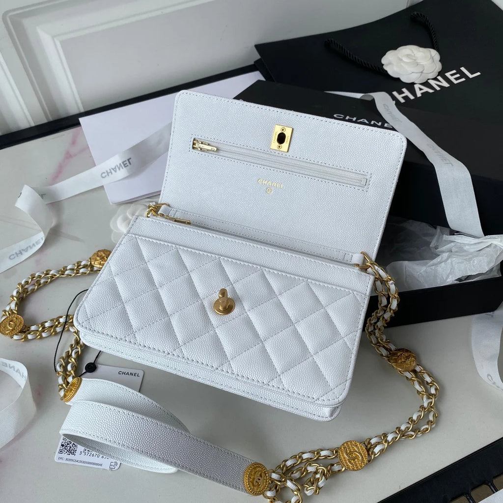 Small Flap Bag White J381
