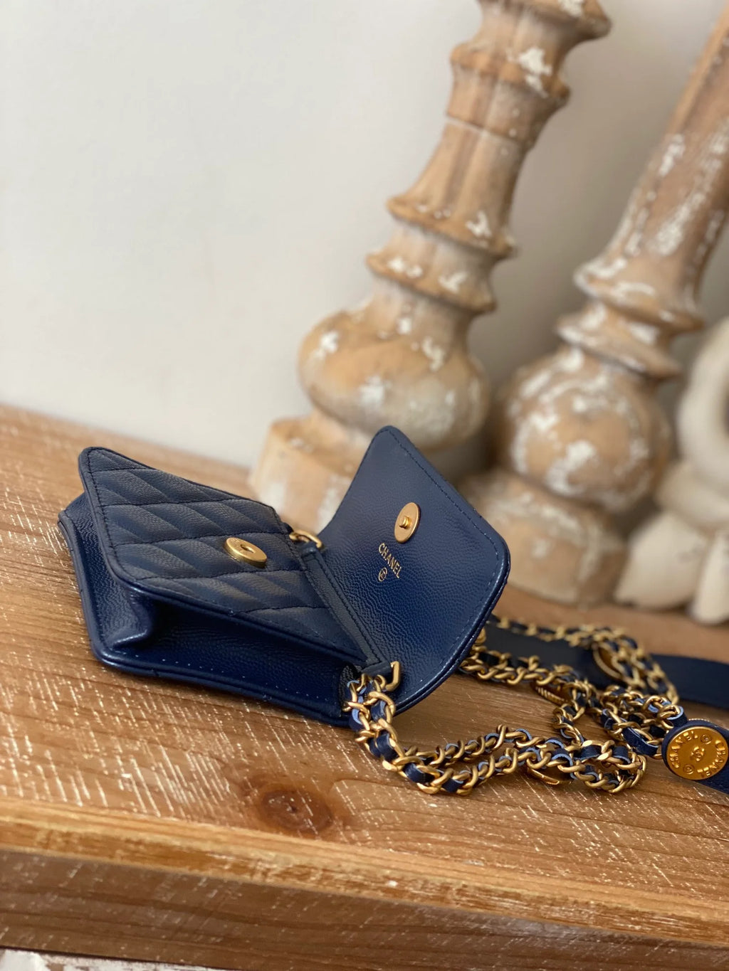 Blue Clutch With Chain Y7988