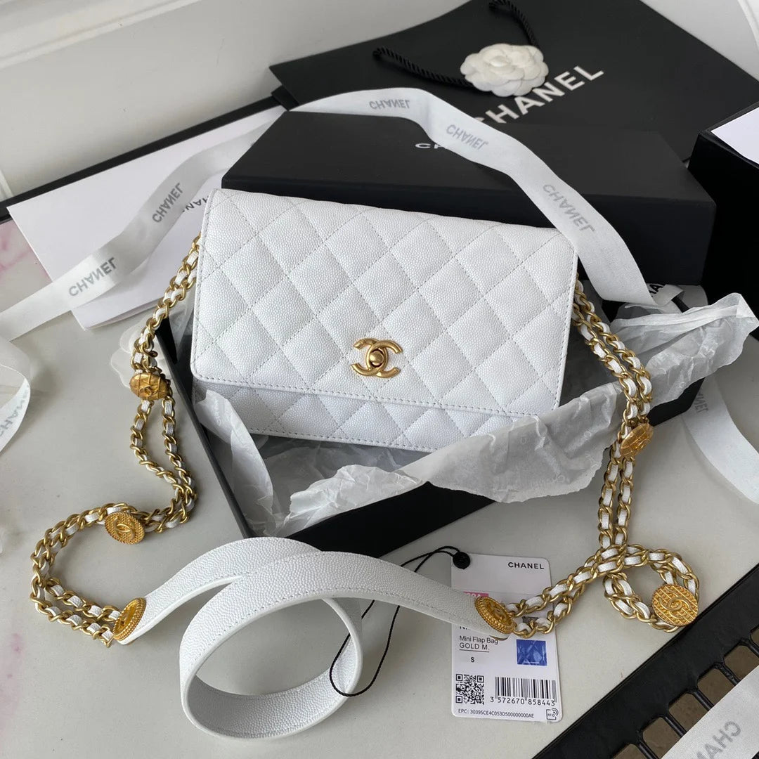 Small Flap Bag White J381