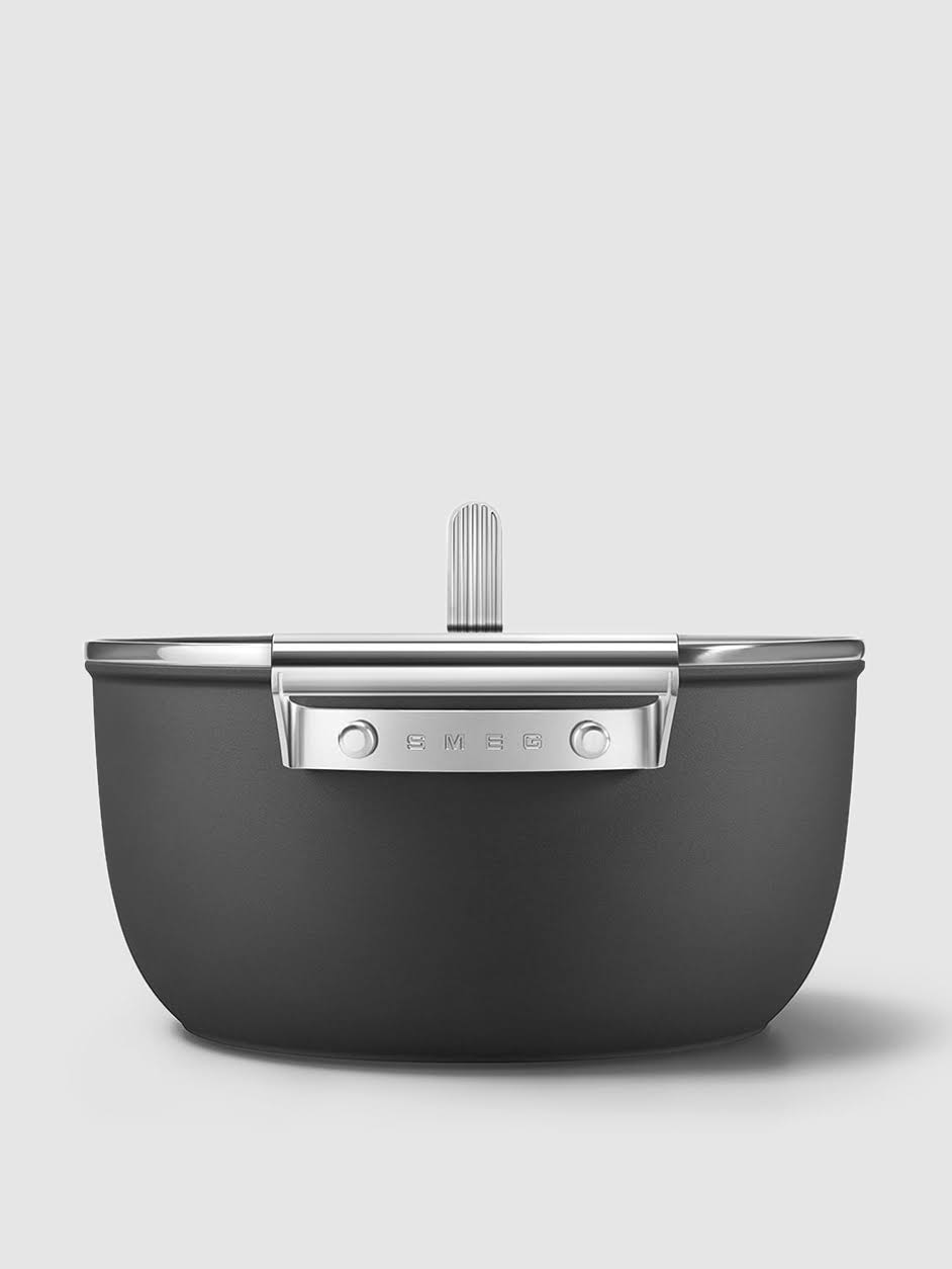 Black 5 qt. Casserole Dish with Lid H9145