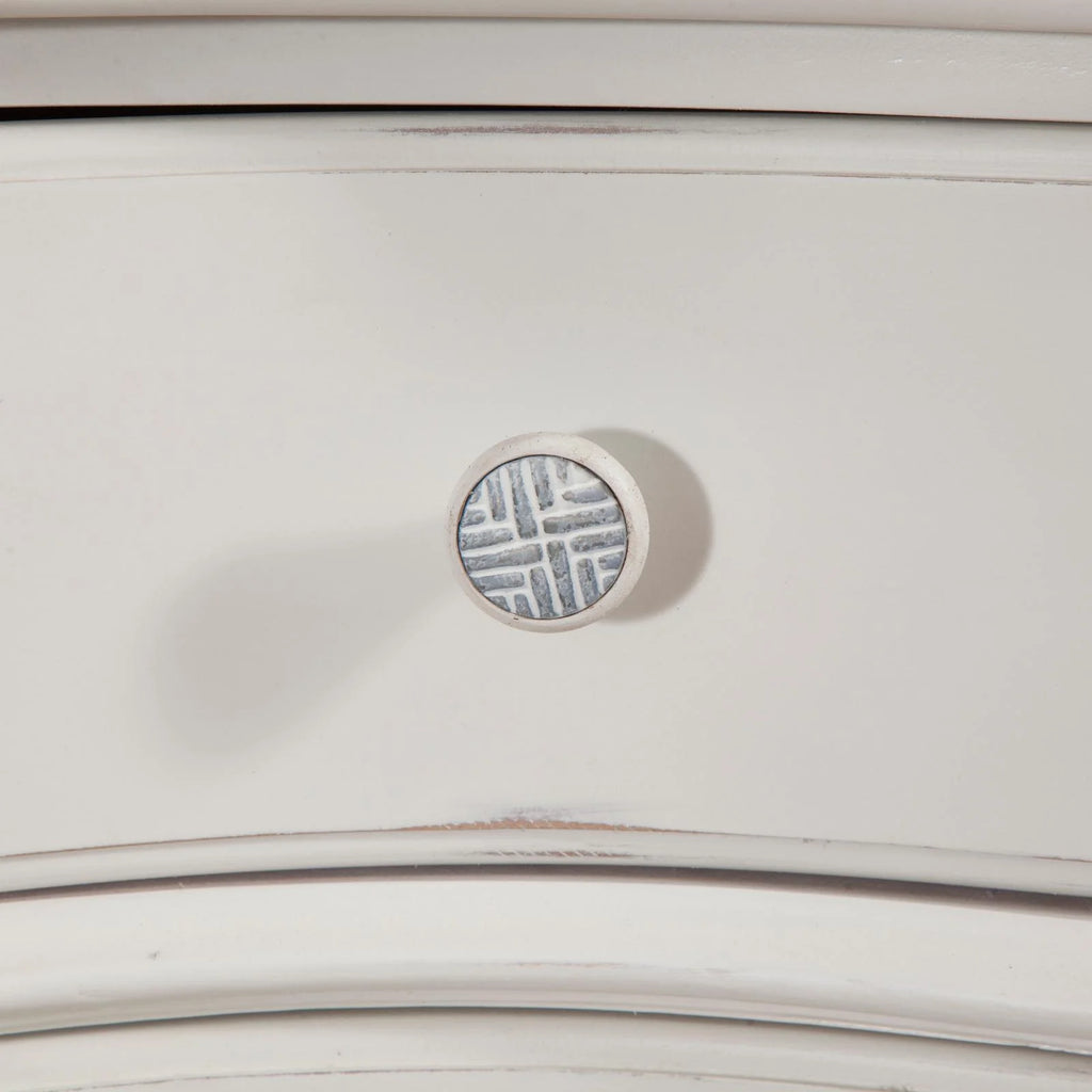 8 Drawer Dresser J523072