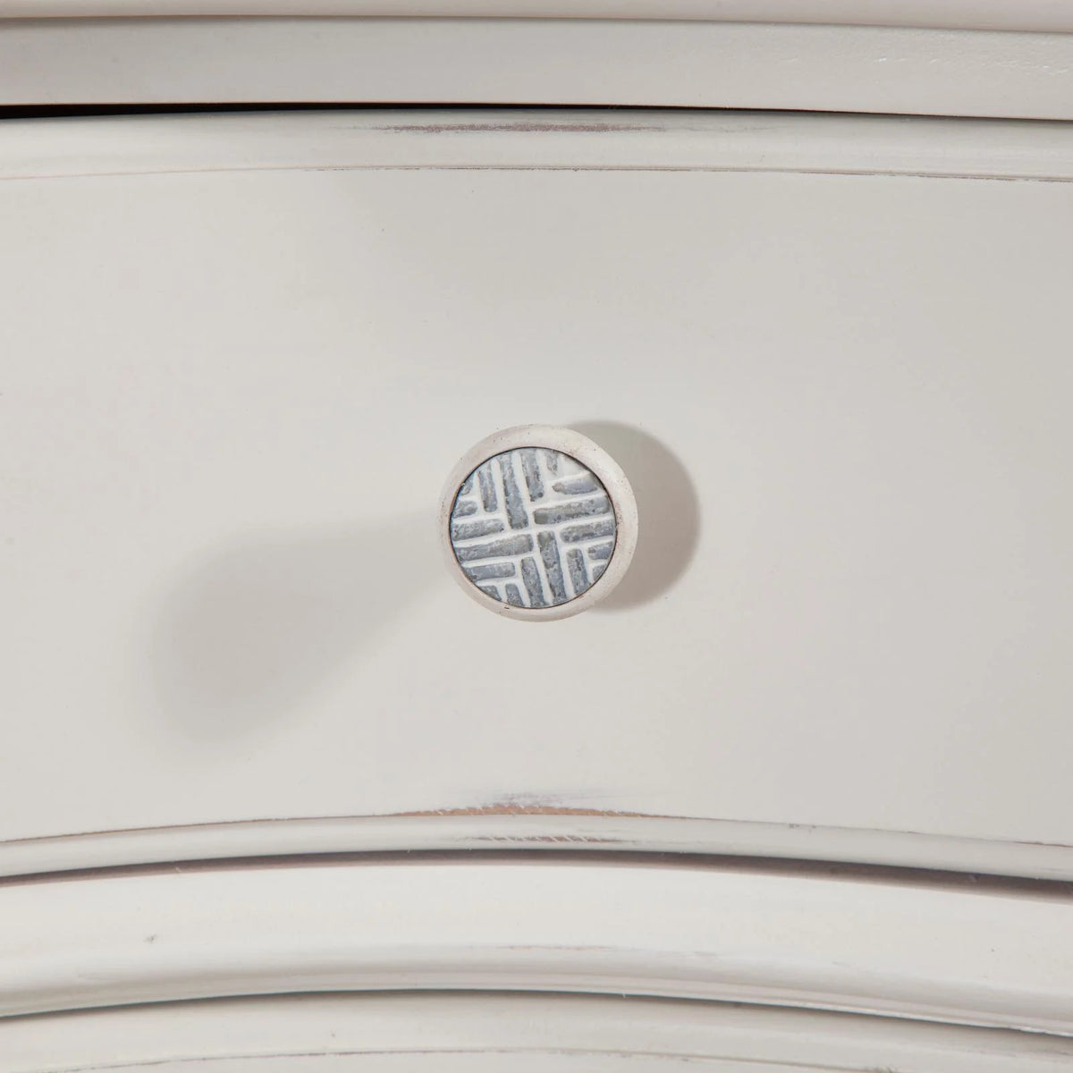 8 Drawer Dresser J523072