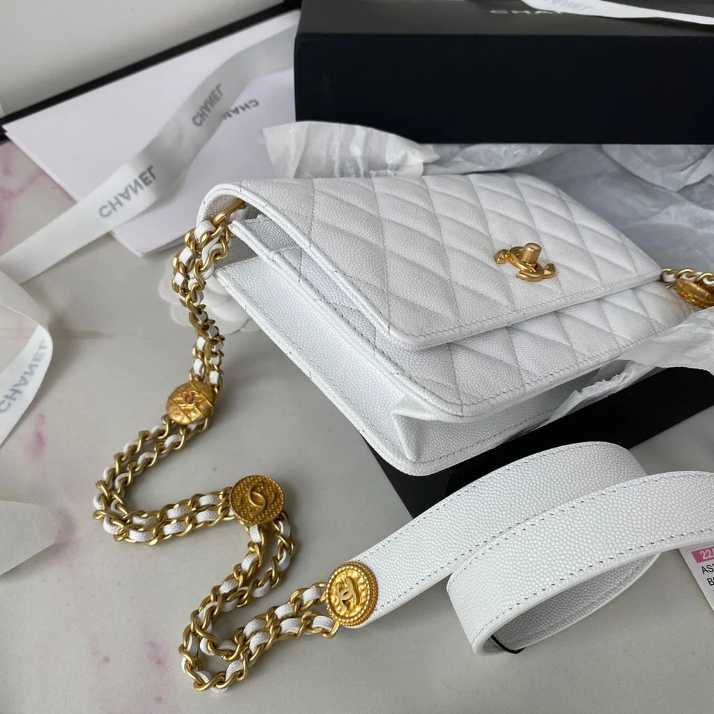 Small Flap Bag White J381