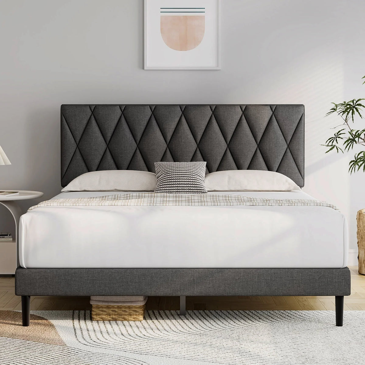 Queen Size Platform Bed with Upholstered Headboard Y873