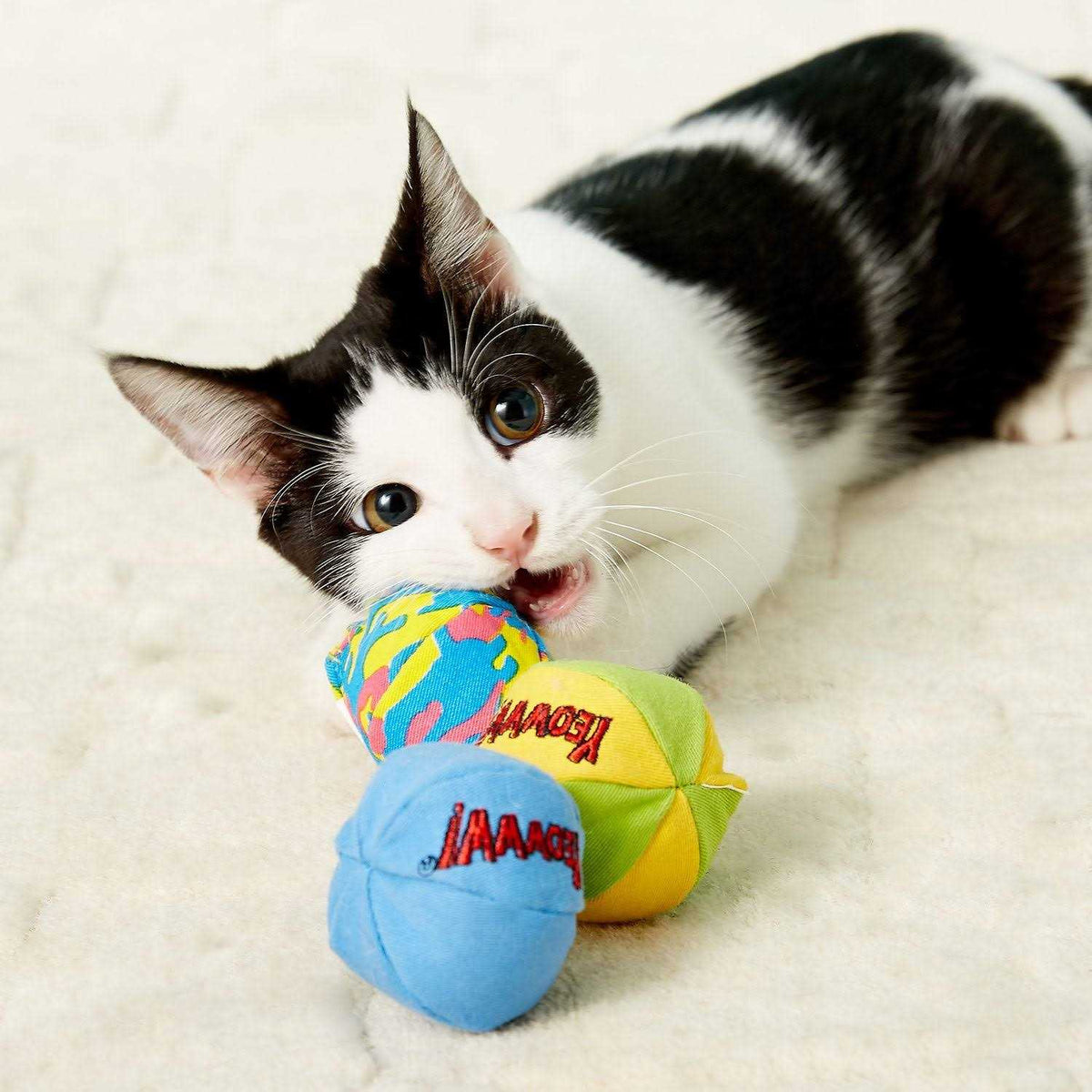 Cat Balls I8068