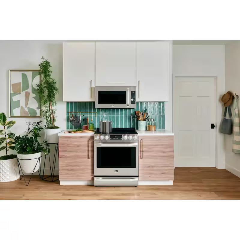 1000-Watt Stainless Steel Countertop Microwave Z831535