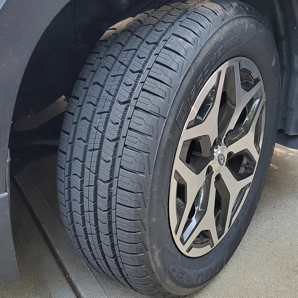 Set of 4 All Season Tires 215/55R17 94V K765329