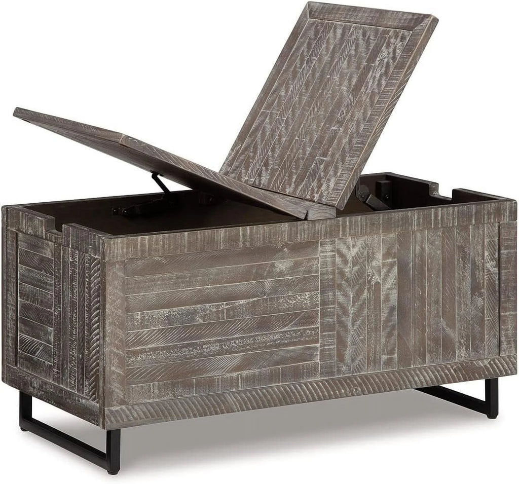 Distressed Gray Storage Trunk or Coffee Table G7596